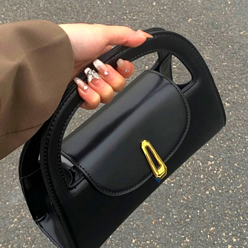 Ruby Clip Handbag